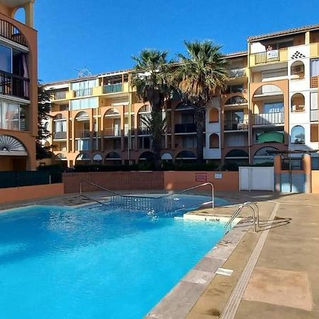 Appartement Situe Au Cap D'Agde Proche Plage Exteriör bild