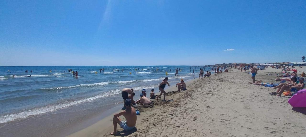 Appartement Situe Au Cap D'Agde Proche Plage Exteriör bild