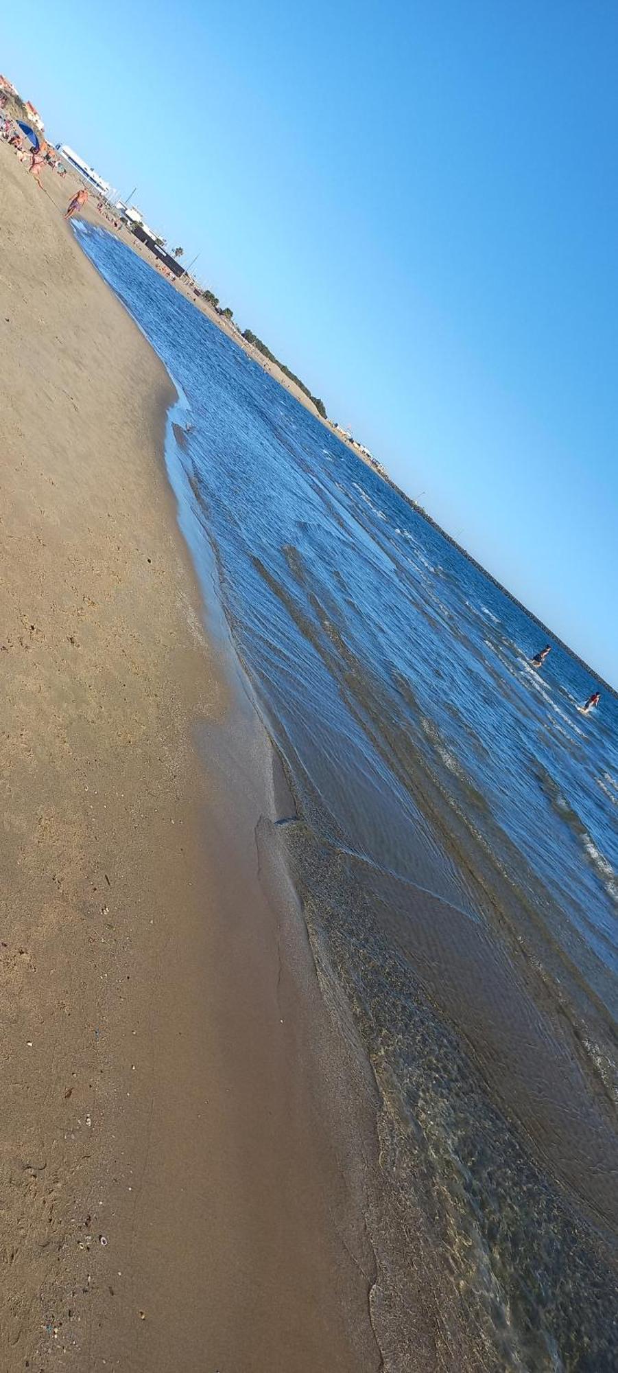 Appartement Situe Au Cap D'Agde Proche Plage Exteriör bild